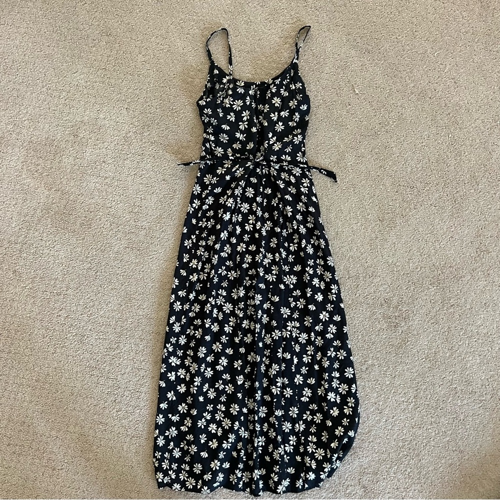 Vintage Charlotte Russe Black and White Floral Midi Dress
